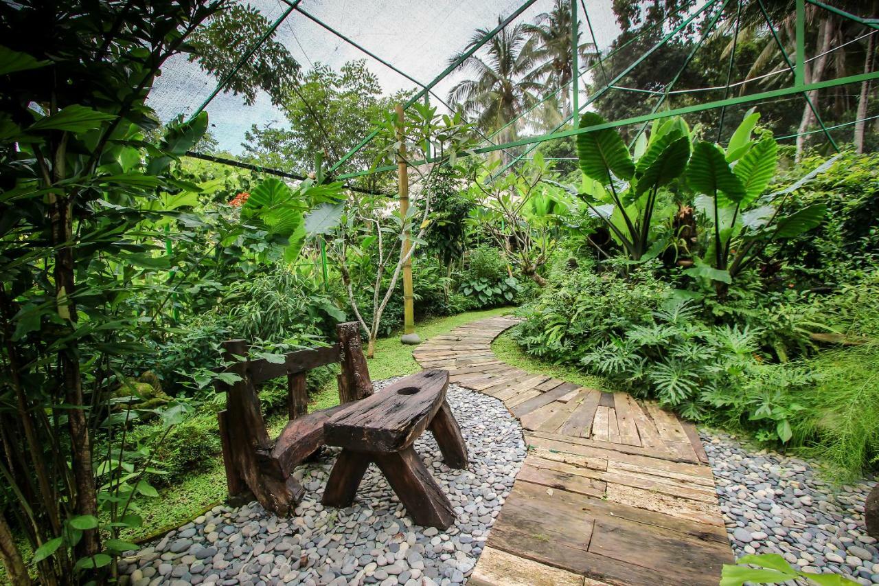 Keramas Sacred River Retreat Resort And Villa Exterior photo