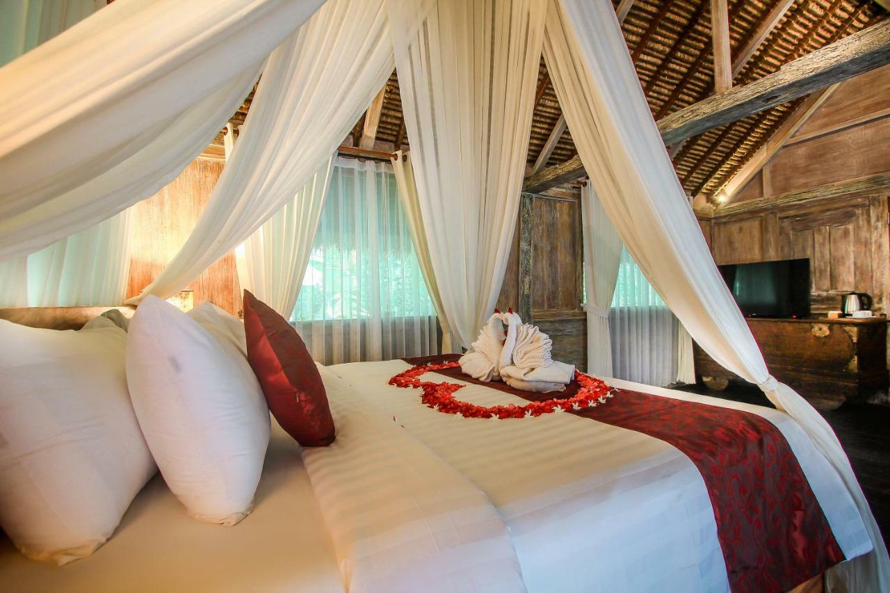 Keramas Sacred River Retreat Resort And Villa Exterior photo