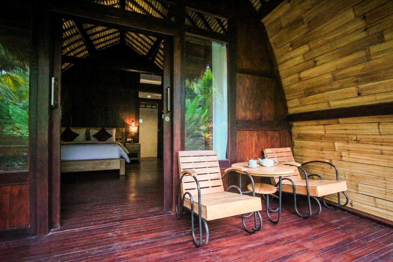 Keramas Sacred River Retreat Resort And Villa Exterior photo